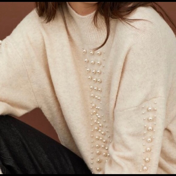 Sweaters - HM Faux Pearl Embellished Sweater Sz Small